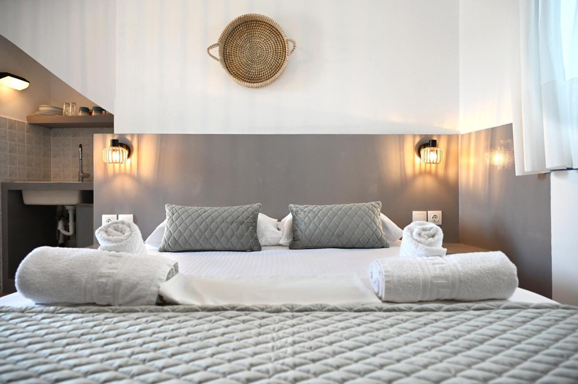 Oneiro Rooms Kythnos Kanala Экстерьер фото