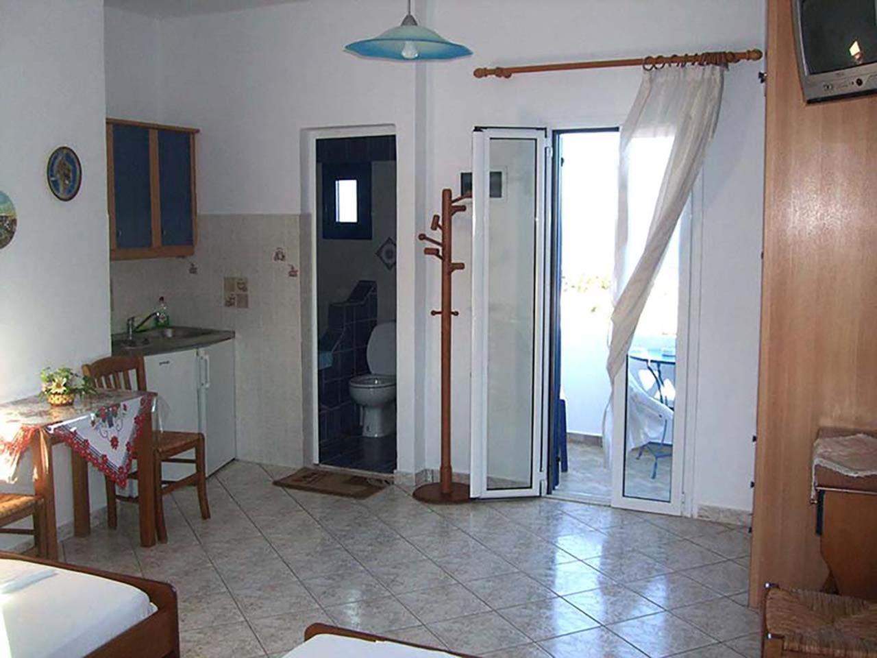 Oneiro Rooms Kythnos Kanala Номер фото
